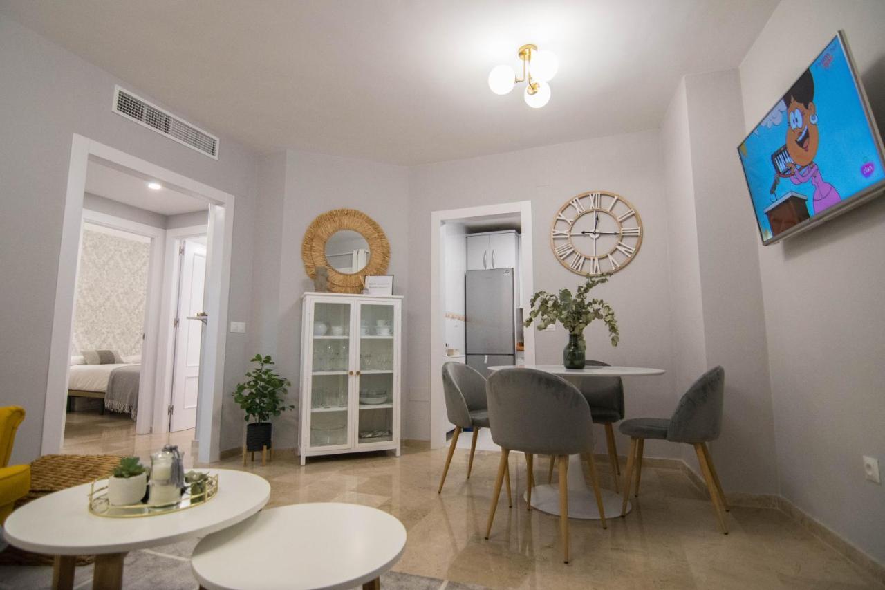 New! Luxury City Center & 2 Balconies Málaga Eksteriør billede