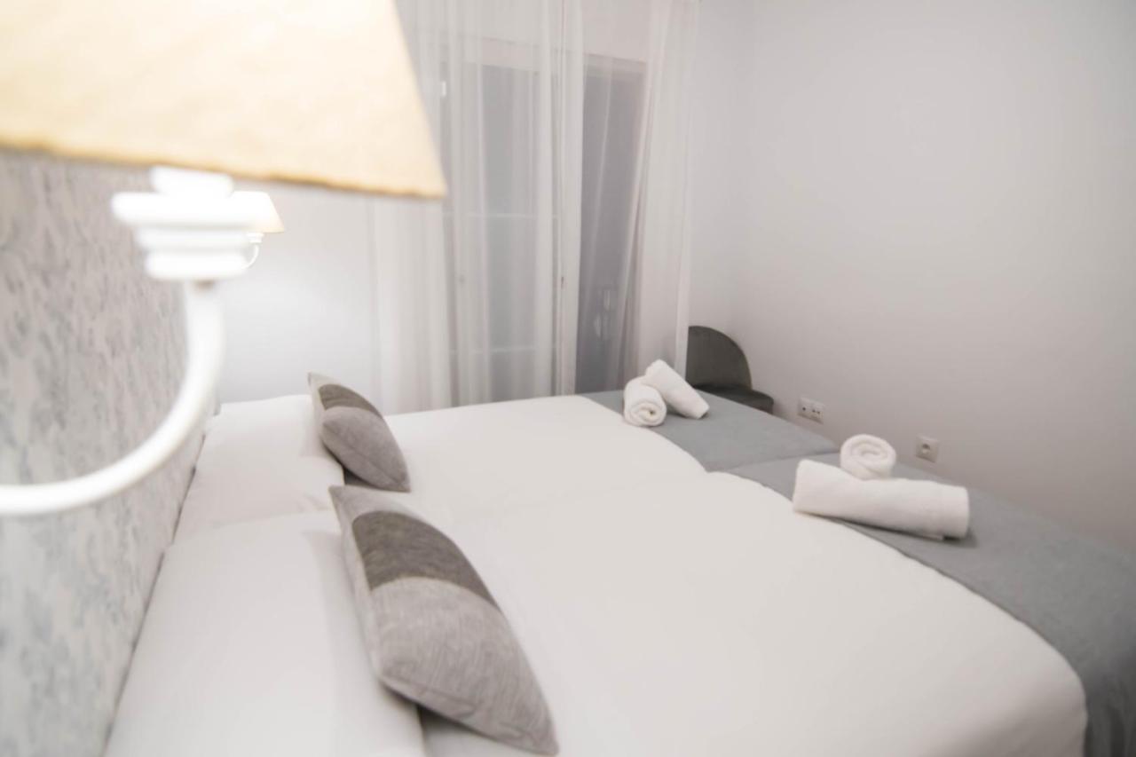 New! Luxury City Center & 2 Balconies Málaga Eksteriør billede